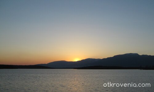 Залез над язовир Копринка