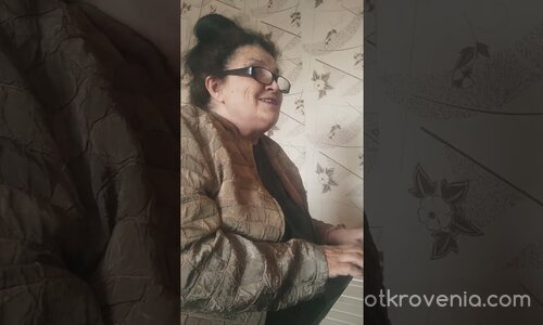 С цветето в мен и с песен животът ми е по-лесен