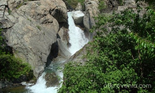 Водопадът в Карлово