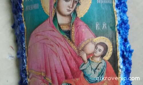 Икона на Света Богородица кърмилница