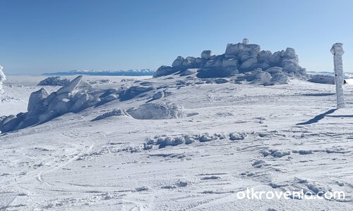 Безвремието на Горната земя
