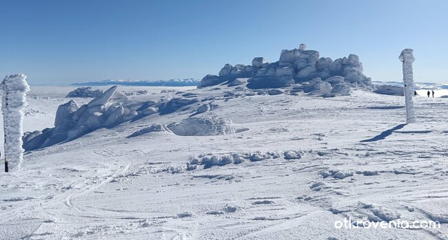 Безвремието на Горната земя