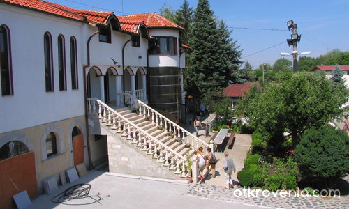 Скромна обител - манастирът св.Мина , кв.Бенковски, София