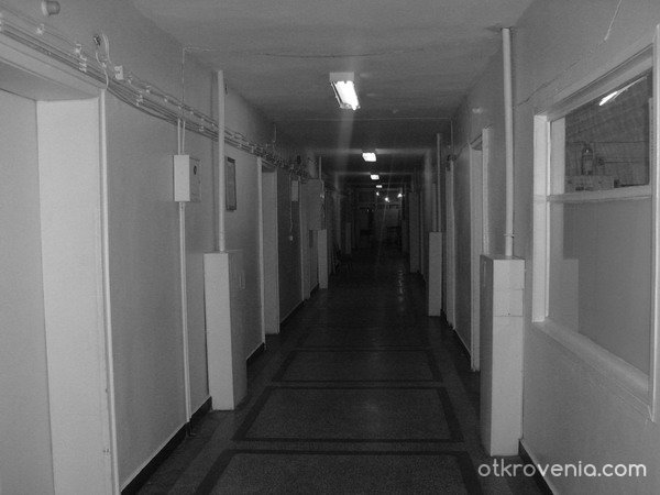 Светлината в края на коридора :)