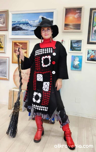 Жилетка "Алиса в огледалният свят"