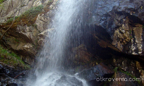 Боянският водопад