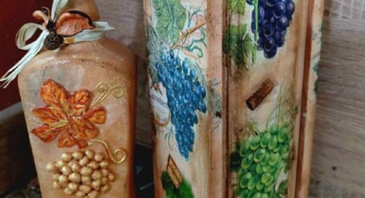 Вино в чашите искри, влюбено сърце тупти