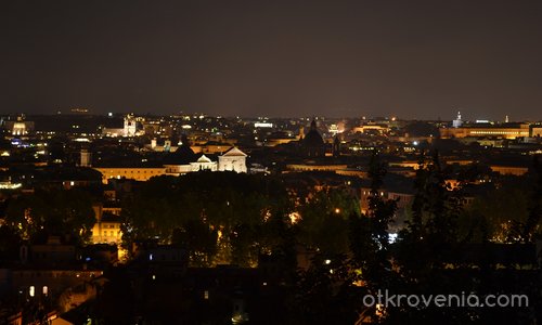 Рим през нощта