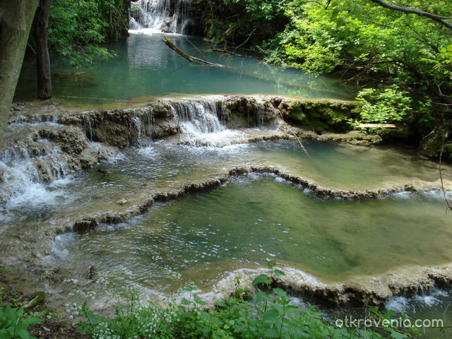 Българското Памуккале или Крушунски водопади