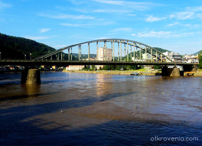 Красотите на Дечин - Прочутият  "Tyršův" мост