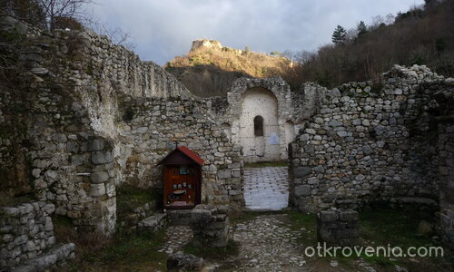 Църквата „Св. Варвара“ в Мелник