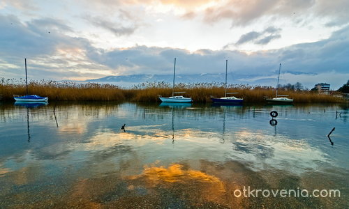 Край Охридското езеро