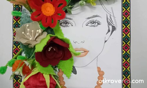 Изработка на цветя и цветни композиции от различни материали