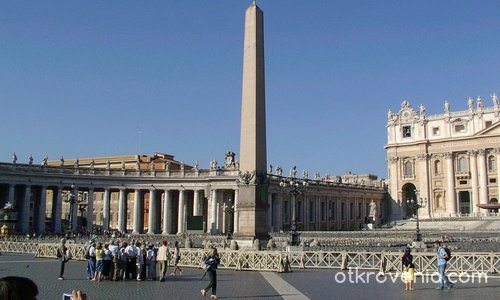 Площада и катедралата във Ватикана- Рим!