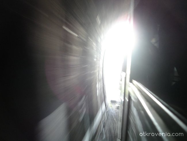 Светлина в края на тунела