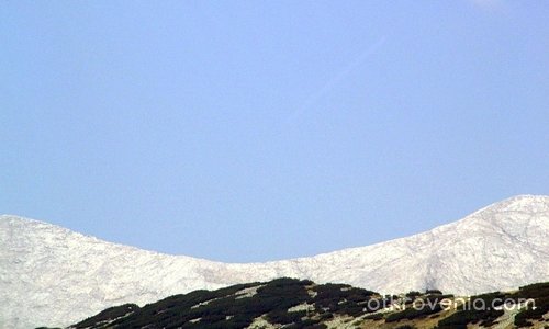 Мраморното "Конче" -Пирин, съвсем отблизо, макар и заснето от далечен връх Синаница!
